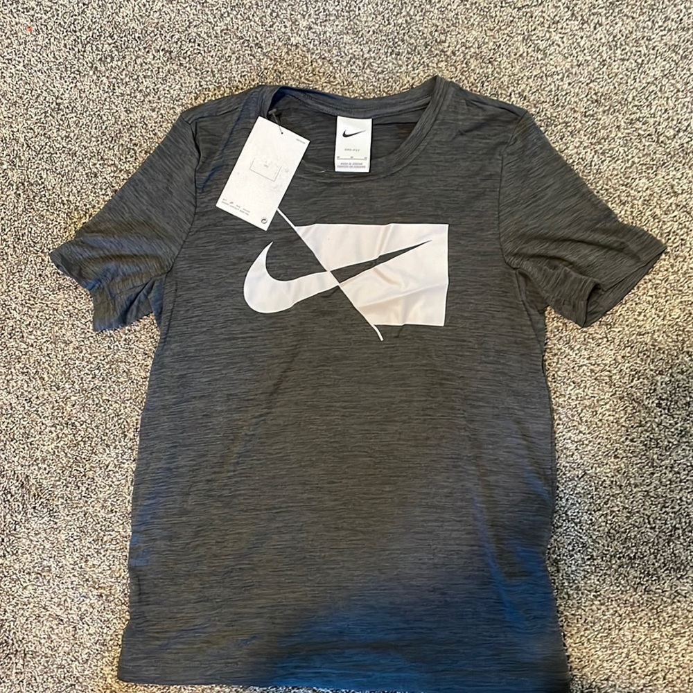Nike dri fit kids shirt